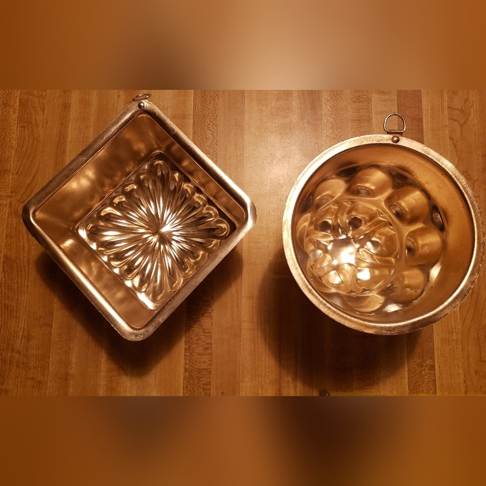 Vintage Copper Molds - Set of 2 - Picture 2 of 11
